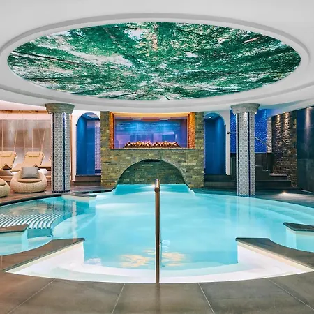 La Pineta Hotel Beach & Spa-2